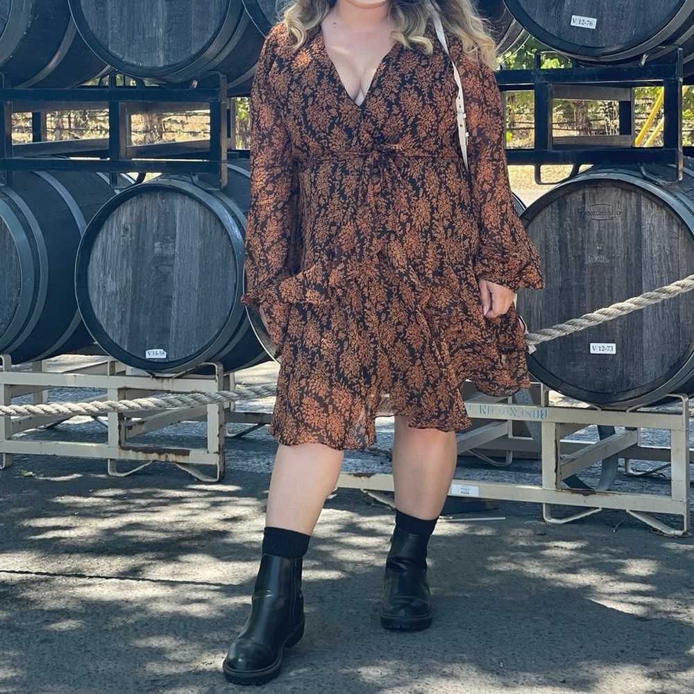 Cute summer dress! Fashion Nova 3xl (16/18)